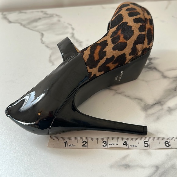 New- Nine West animal print heels - Picture 13 of 16